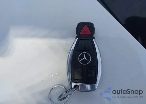 2010 Mercedes-Benz C 300 Sport из США, поврежденный, VIN WDDGF5EB4AF460531